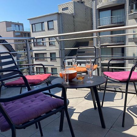 Spacious Penthouse For 8 People In The City Centre Oostende Buitenkant foto